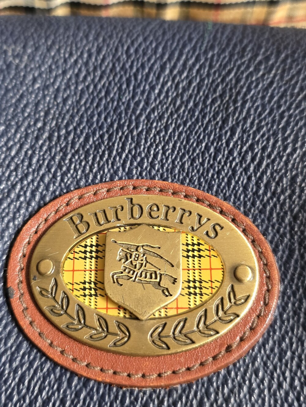 Vintage BURBERRY Brit 80s 90s Navy Crossbody Bag Preppy Tan Trim Plaid Strap - Picture 3 of 16